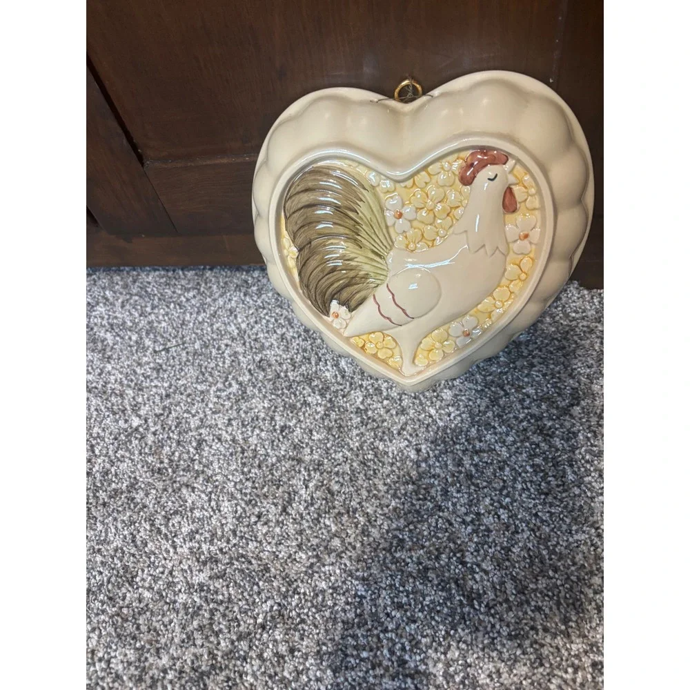 Vintage Heart Shaped Ceramic Rooster Jello Mold Wall Hanging Farmhouse Decor